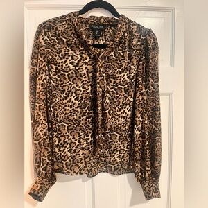 Rachel Zoe leopard top Sz small- never worn